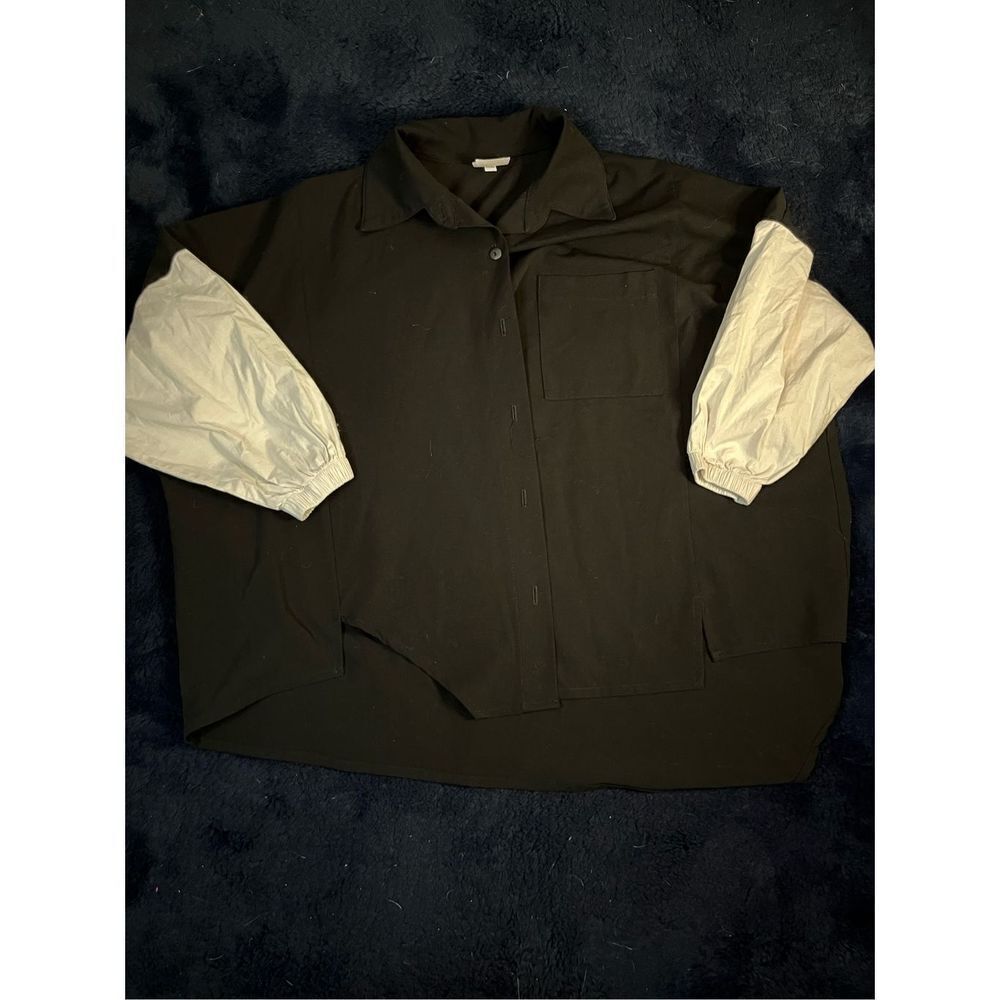 Planet By Lauren G Burton Down Flowy Shirt Sz OS B8